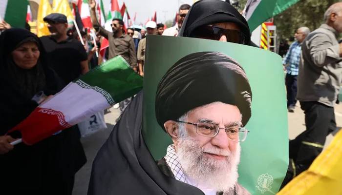 حملے کی صورت میں ایران  اسرائیل اور امریکی فوجی اڈوں کو نشانہ بنائے گا، ایران کی وارننگ