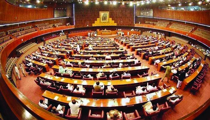 قومی اسمبلی میں دلچسپ صورتحال، اسپیکر کےچٹکلے پر اپوزیشن کوغلطی کا احساس ہوگیا