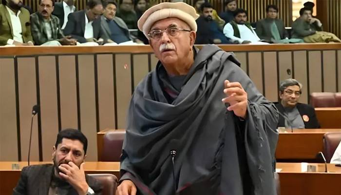 قومی اسمبلی میں محمود خان اچکزئی کو قائدِ حزبِ اختلاف بنانے کا اعلان