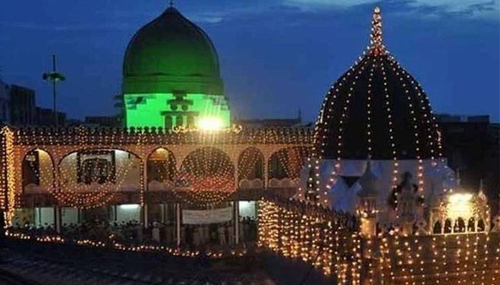 ملک بھر میں شب معراج عقیدت و احترام کیساتھ منائی گئی