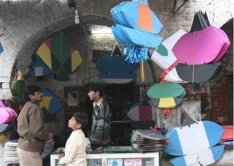 حکومت کا پتنگ اور ڈور کے سرکاری ریٹس مقرر نہ کرنے کا فیصلہ