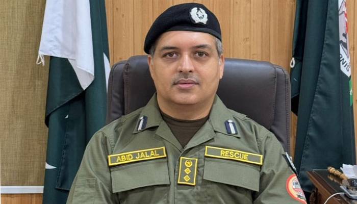 گل پلازہ آتشزدگی پر77فیصدقابوپالیا،حتمی ٹائم فریم نہیں دےسکتے،سی او او1122سندھ