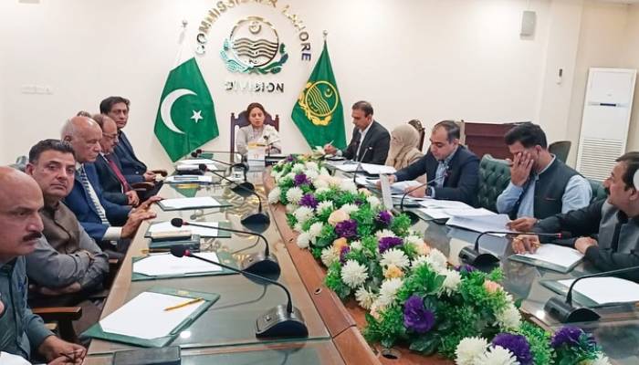 ترقیوں کے منتظر اساتذہ کے لئے اچھی خبر