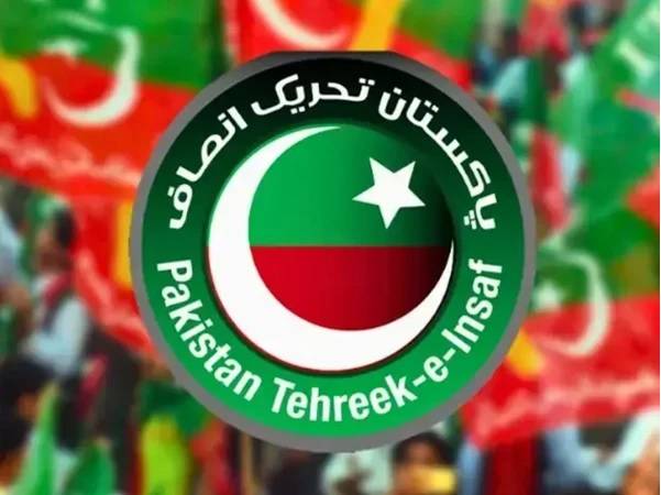 پی ٹی آئی کے پارلیمانی اجلاس میں اراکین کے درمیان تلخ کلامی اور جھگڑا