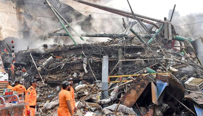 سانحہ گل پلازہ: مزید3لاشوں کی شناخت ہوگئی،17لاشیں تاحال ناقابل شناخت