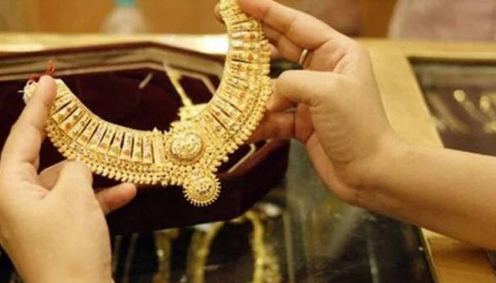 سونےکی فی تولہ قیمت آؤٹ آف کنٹرول، پہلی مرتبہ 5لاکھ سے متجاوز 