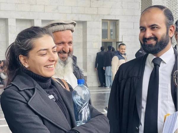 اسلام آباد ہائیکورٹ نے ایمان مزاری اور ہادی علی چٹھہ کی دو روز کی حفاظتی ضمانت منظور کر لی