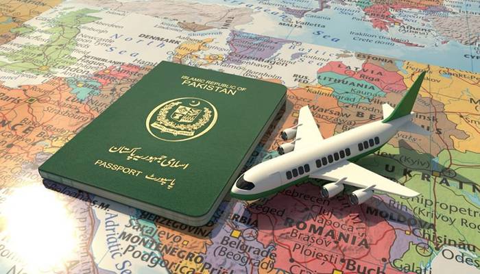 پاکستان نے ویزاآن ارائیول اور آن لائن ویزا کی سہولت متعارف کروادی