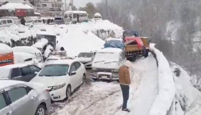 مری میں تمام قسم کی انٹری کو مکمل طور پر بند کر دیا گیا ہے، ضلعی انتظامیہ اسلام آباد
