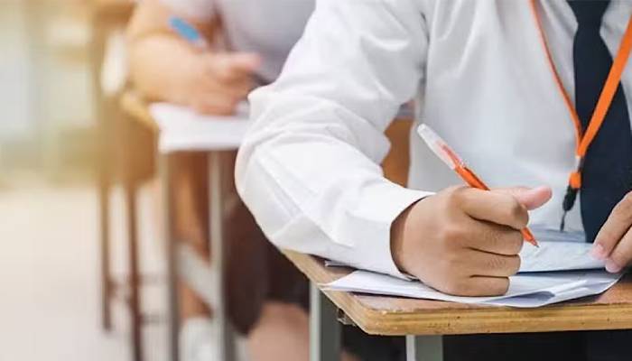 آٹھویں جماعت کے امتحانات ملتوی کردیے گئے