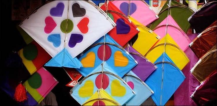 ضلعی انتظامیہ لاہور نے دیگر شہروں سے پتنگ و ڈور منگوانے کی پابندی ختم کر دی