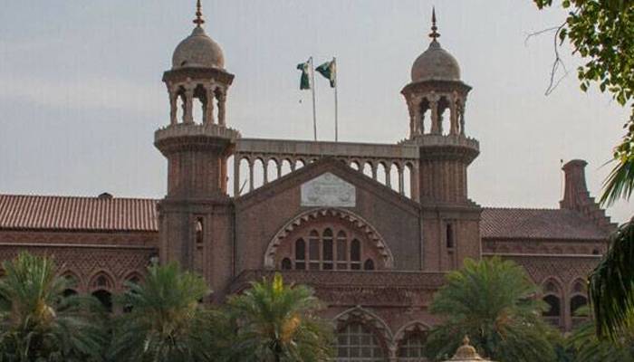 لاہور میں بسنت منانےکیخلاف درخواست پر عدالت نے حکومت سے جواب طلب کرلیا
