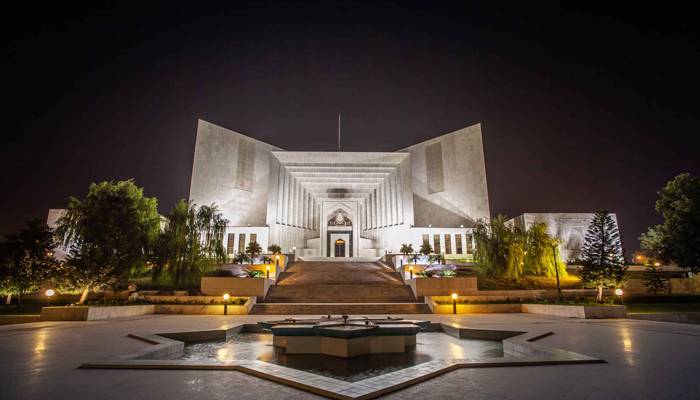 سپریم کورٹ نے پولیس اور شہری  کے تعلق کی  نئی تشریح جاری کردی