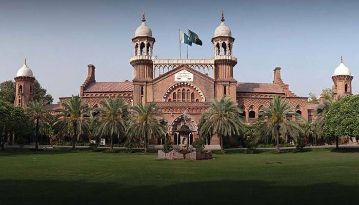 لاہورہائیکورٹ کے مستقل ہونےوالے 11ججز نے حلف اٹھا لیا