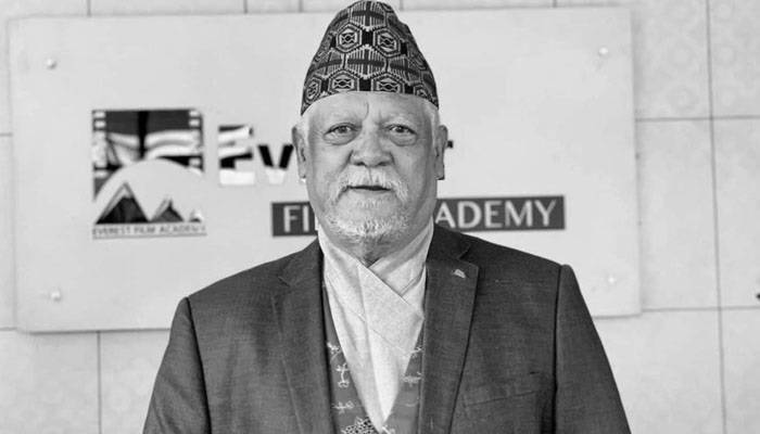 نیپال کے معروف اداکار سنیل تھاپا 68 سال کی عمر میں انتقال کر گئے