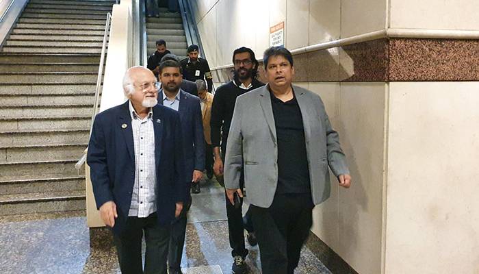 آئی سی سی کے  ڈپٹی چیئرمین  لاہور پہنچ گئے، چیئرمین پی سی بی سے ملاقات کریں گے