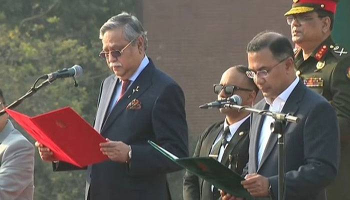 طارق رحمان نے بطور وزیراعظم عہدے کا حلف اٹھا لیا
