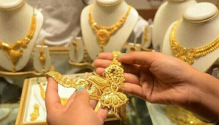سونا فی تولہ 1300 روپے مہنگا ہوگیا
