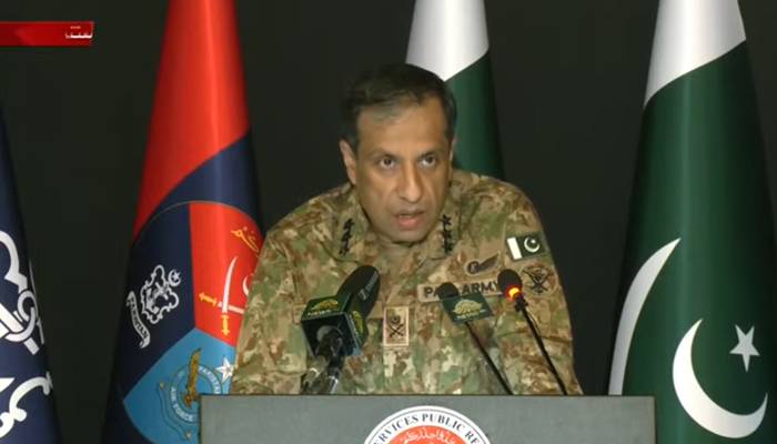 کابل کی فضاؤں میں رات گئے جو فائر ورکس ہوئے پوری دنیا نے دیکھے، ترجمان پاک فوج 