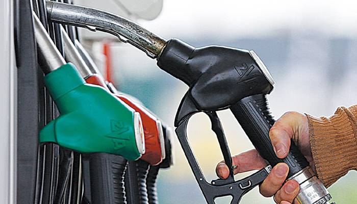یکم مارچ سے پیٹرولیم مصنوعات مہنگی ہونے کا امکان