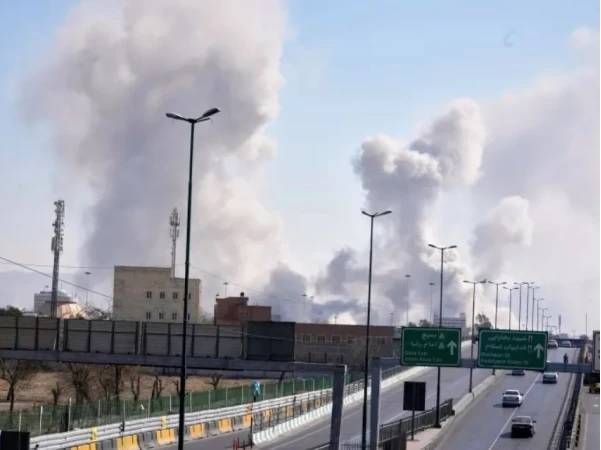 ایران میں حکومت کی تبدیلی فوجی حملوں سے ممکن نہیں، امریکی خفیہ رپورٹ