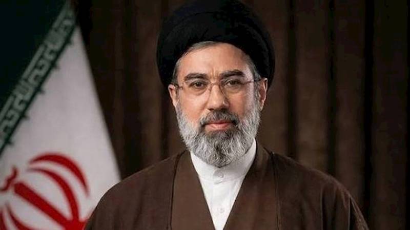 آیت اللہ مجتبیٰ خامنہ ای کا اپنے پہلے پیغام میں شہداء کے خون کا بدلہ لینے کا اعلان