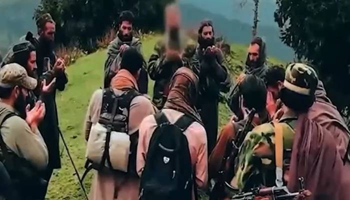 پاکستانی عوام نےپاک فوج کیخلاف افغان طالبان رجیم کےگمراہ کن پروپیگنڈا کویکسرمستردکردیا