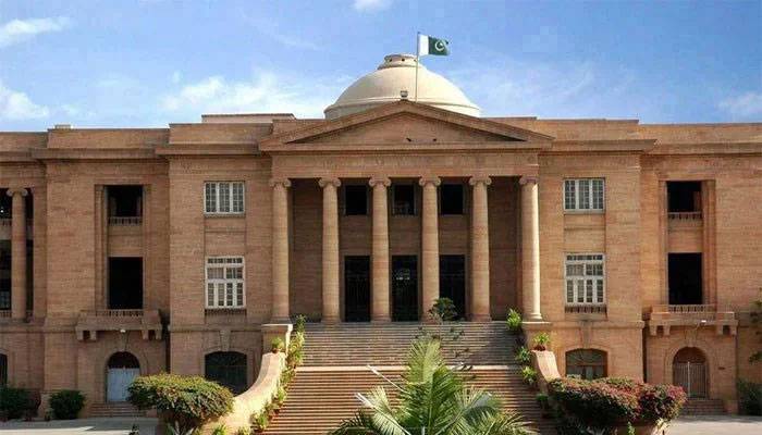 سندھ ہائیکورٹ کےآئینی بینچ کا اساتذہ کی تنخواہوں اورپنشن سےکٹوتی روکنے کا حکم