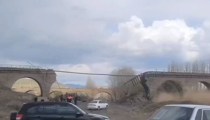 ایران میں اہم ریلوے اور برج کے انفراسٹرکچر پر حملے، متعدد ٹرین سروسز معطل
