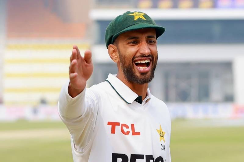 پی سی بی کا شان مسعود کو ٹیسٹ ٹیم کا کپتان برقرار رکھنے کا فیصلہ