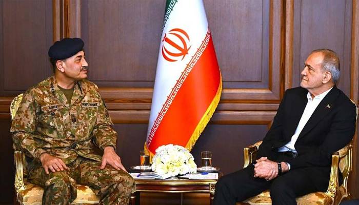 چیف آف ڈیفنس فورسز فیلڈ مارشل عاصم منیر کا کامیاب 3روزہ دورہ ایران مکمل