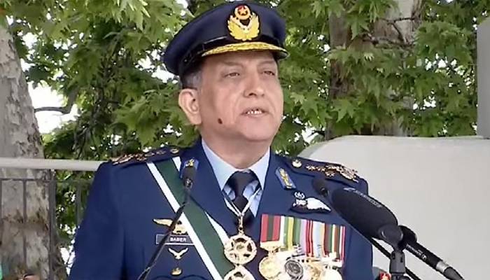 پاکستان مذاکرات پریقین رکھنے والاپرامن ملک،جارحیت کا منہ توڑ جواب دیں گے، ایئرچیف مارشل