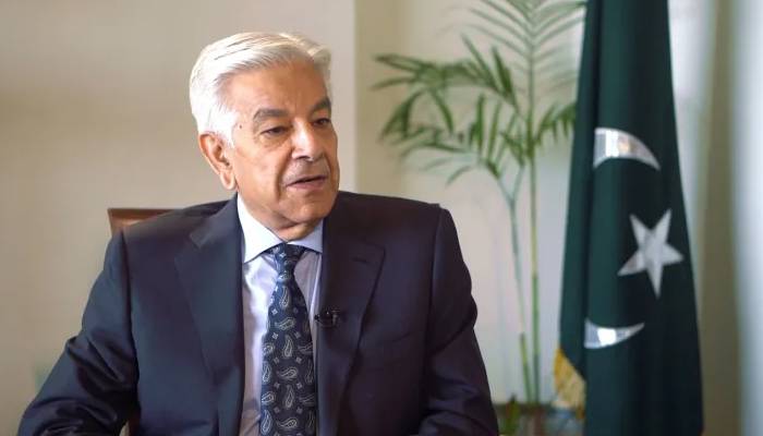 وزیر اعظم اور فیلڈ مارشل امن کے حوالے سے سب کی آنکھ کا تارا بنے ہوئے ہیں، وزیر دفاع