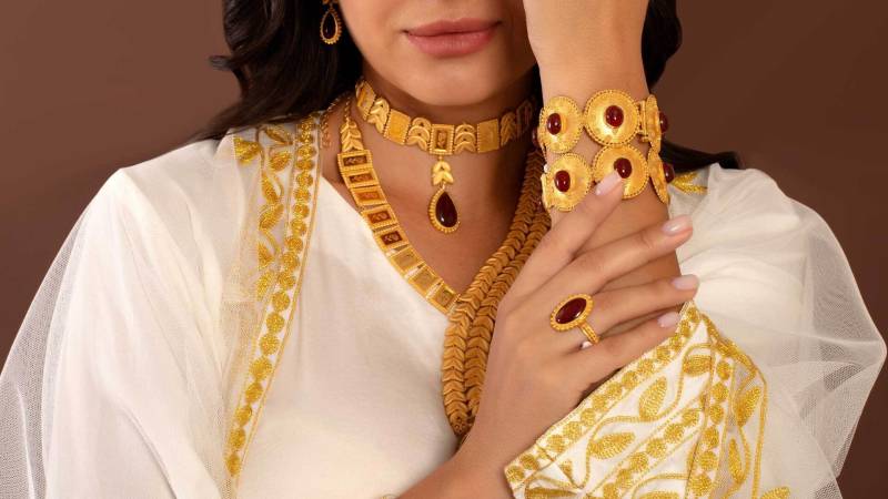 سونے کی قیمت میں حیران کن اضافہ، فی تولہ کتنے کا ہوگیا؟