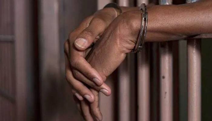 بیرون ملک ملازمت کا جھانسہ دینے والے تین افراد گرفتار