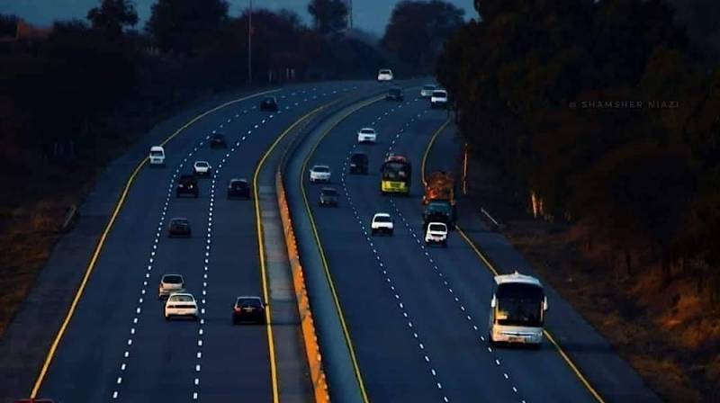 عید الاضحیٰ پر موٹر وے پر جانوروں سے لدی گاڑیوں پر پابندی