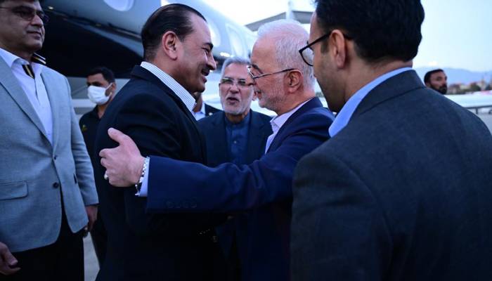 فیلڈ مارشل سید عاصم منیر تہران پہنچ گئے,آئی ایس پی آر