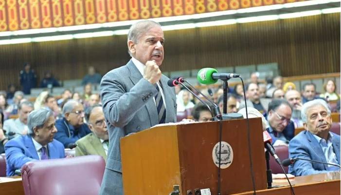 قومی اسمبلی میں وزیراعظم کی اپوزیشن کو مذاکرات کی دعوت