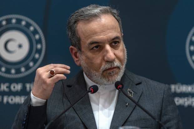 ایران نے امریکا سے مذاکرات مؤخر کرنے کی وجہ بتا دی