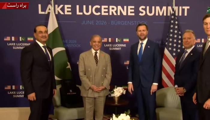 وزیر اعظم اور فیلڈ مارشل کی امریکی نائب صدر سے ملاقات، خوشگوار جملوں کا تبادلہ 