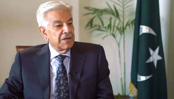 بیرونی ایجنڈے پرکاربند شرپسند عناصر کیخلاف وزیر دفاع خواجہ آصف کا دوٹوک مؤقف 
