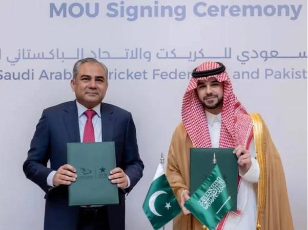سعودی عرب میں پی ایس ایل میچز کی راہ ہموار، پاکستان اور سعودی کرکٹ بورڈ کے درمیان اہم معاہدہ