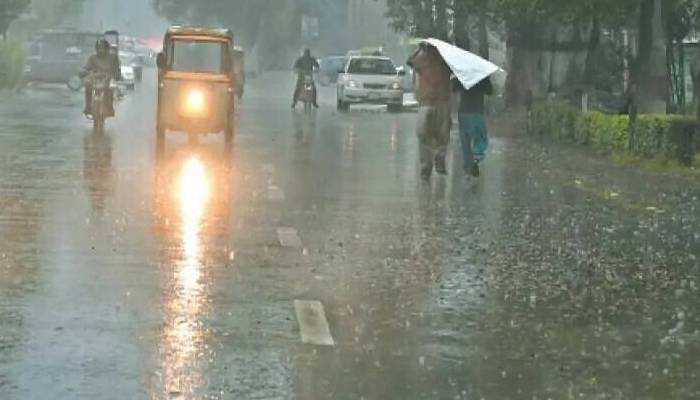 ملک کے مختلف علاقوں میں آندھی اور بارشوں کی پیشگوئی