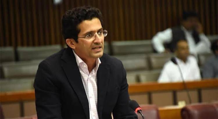 پیٹرول مہنگا کیوں ہوا؟ حکومت نے عالمی منڈی میں قیمتوں میں اضافے کو ذمہ دار قرار دیدیا