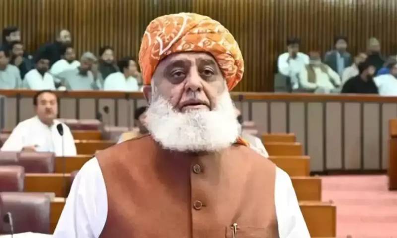مولانا فضل الرحمٰن کے پاک فوج اور شہداء سے متعلق متنازع بیان پر ملک بھر میں شدید ردعمل