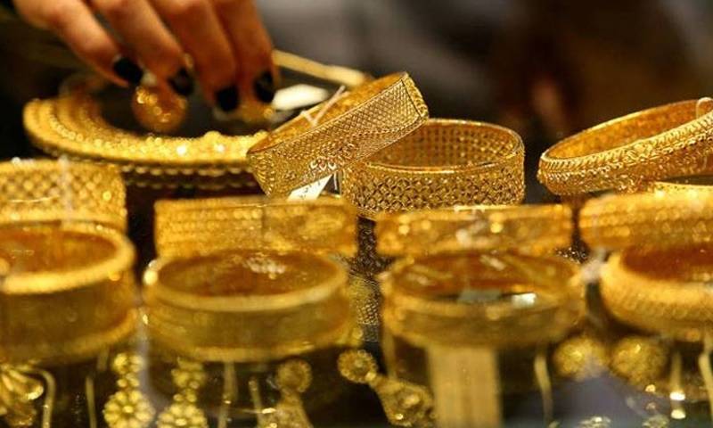 پاکستان سمیت عالمی مارکیٹ میں سونا مزید مہنگا ہو گیا