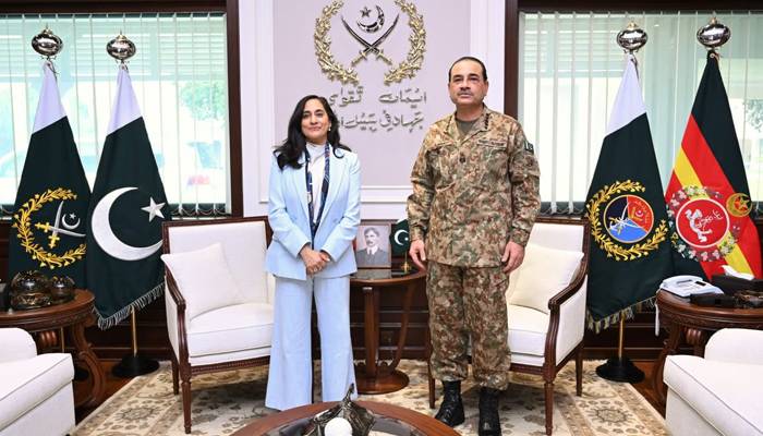 فیلڈ مارشل سے کینیڈا کی وزیرخارجہ کی ملاقات، باہمی دلچسپی کے امور پر تبادلہ خیال