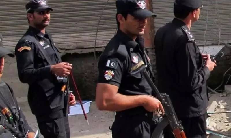 پشاور میں مبینہ پولیس مقابلہ، متعدد مقدمات میں مطلوب ٹک ٹاکر ہلاک