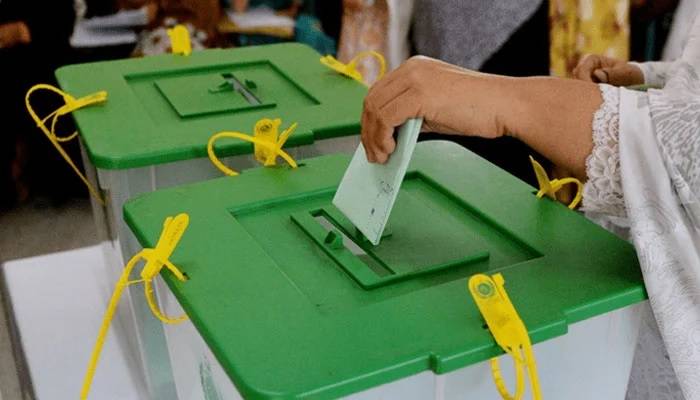 آزاد کشمیر انتخابات: پہلے مرحلے کی پولنگ کا وقت ختم ، ووٹوں کی گنتی جاری