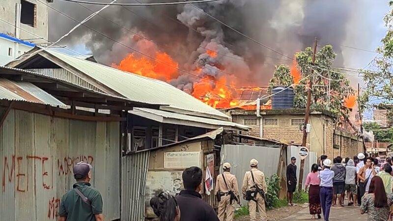 منی پور تباہی کے دہانے پر: نسلی محاصرہ، ریاستی مفلوجی اور بھارت کے ناکام داخلی سلامتی نظام